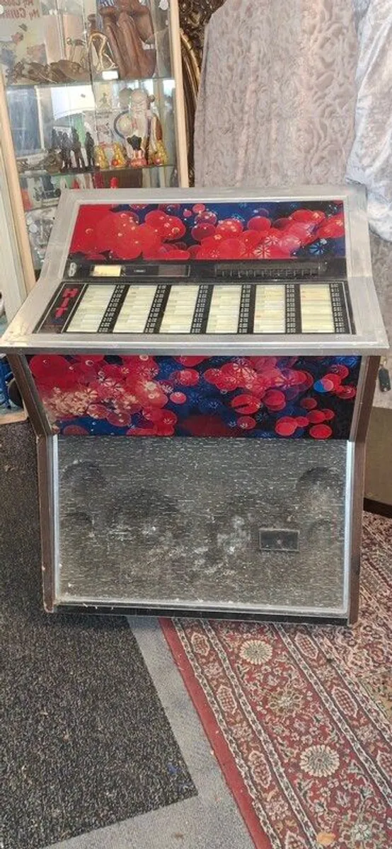 Vintage Jukebox - Image 3
