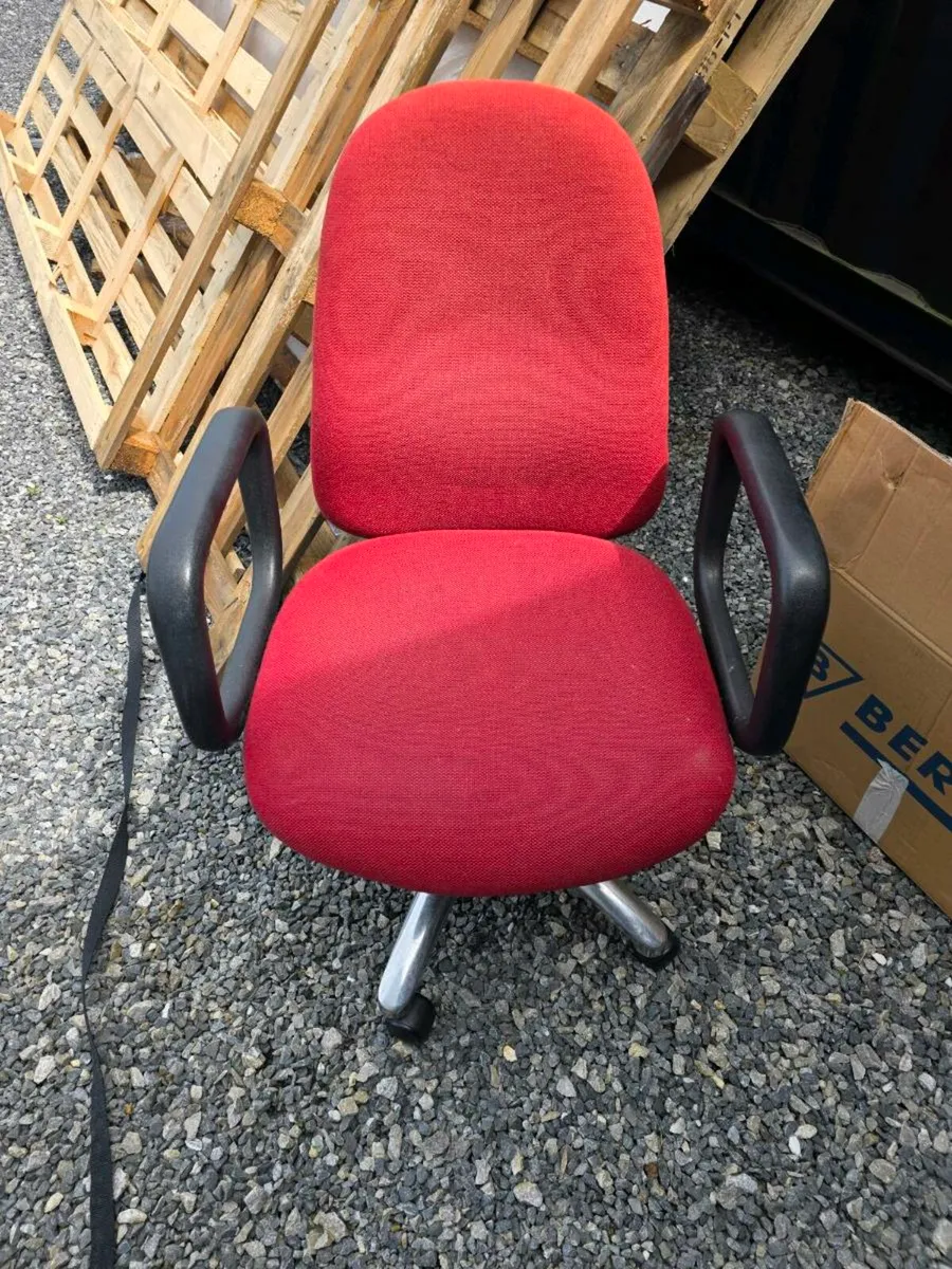 Office  chairs - Image 1
