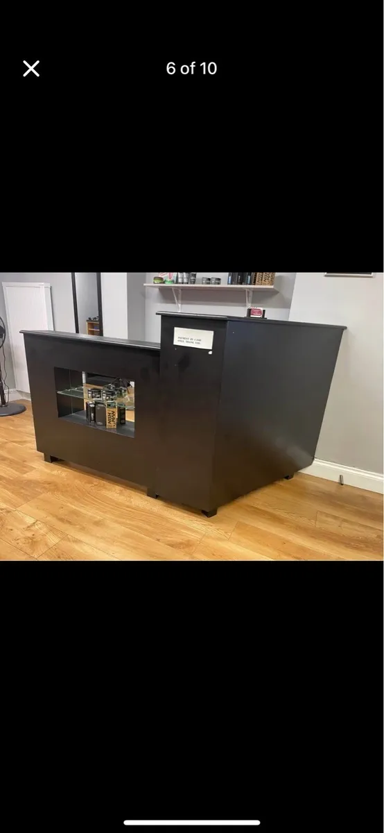 Barber Shop Furniture - Image 4