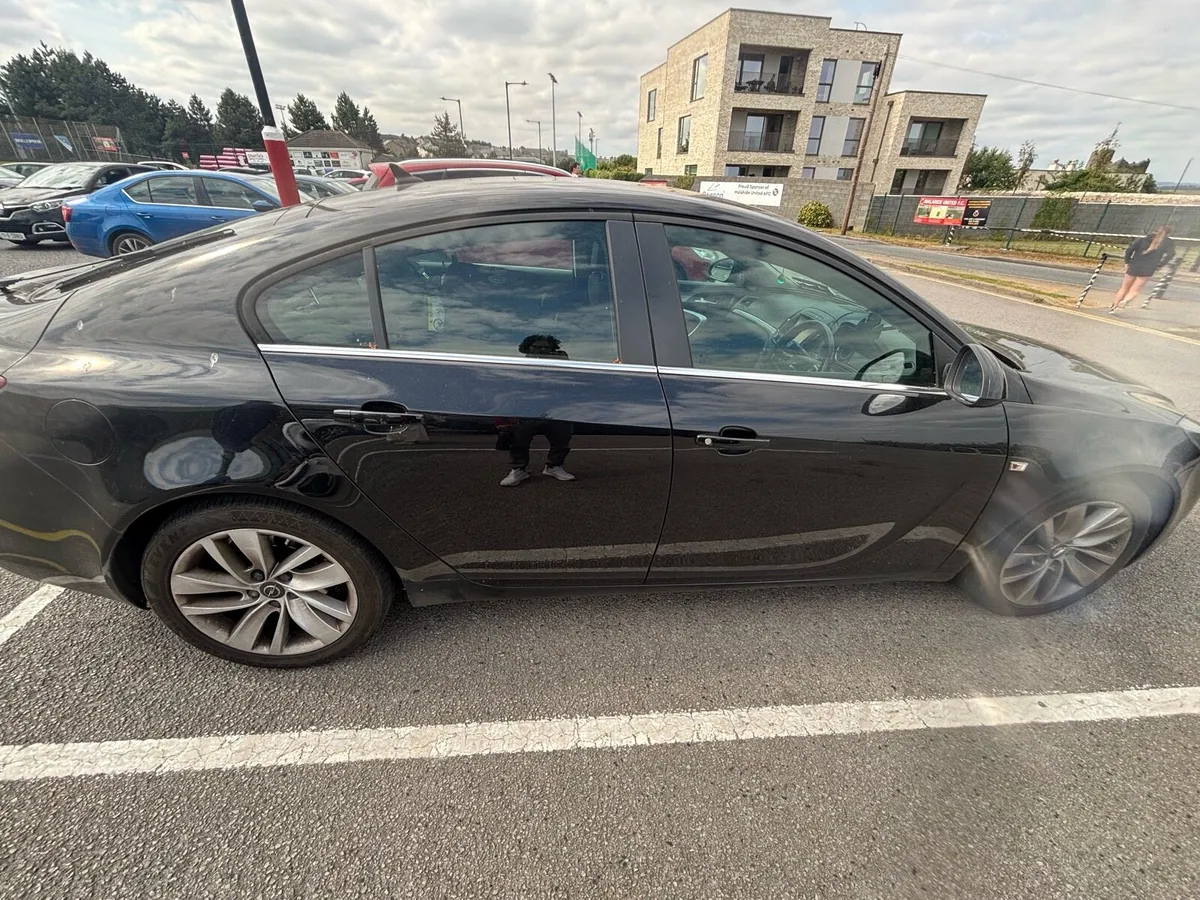 Opel Insignia 2015 diesel Manual - Image 4