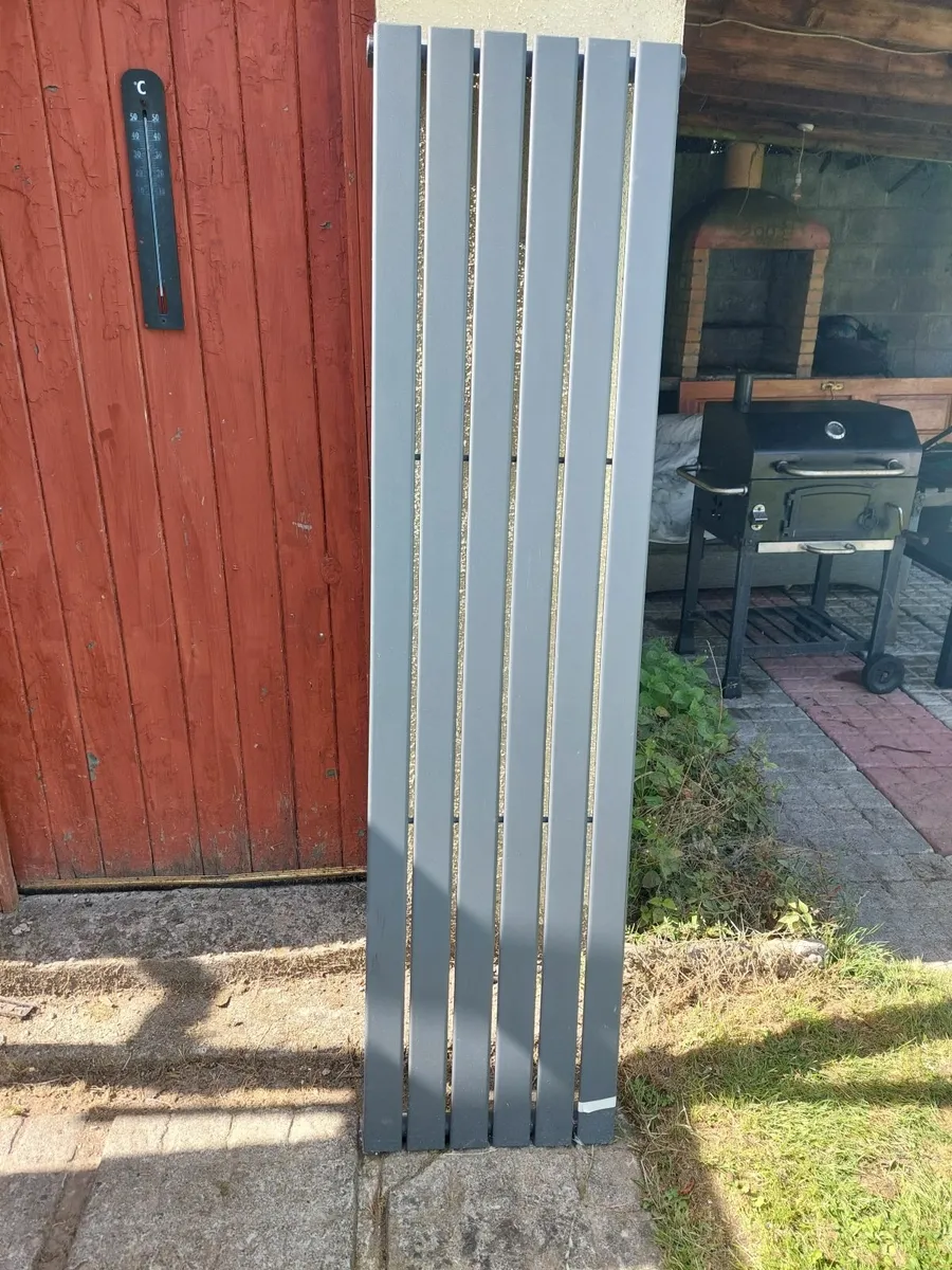 upright radiator