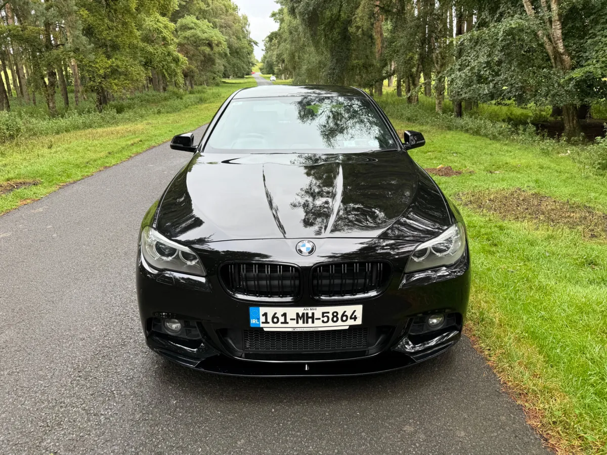 BMW 5-Series 2016 M Performance - Image 2