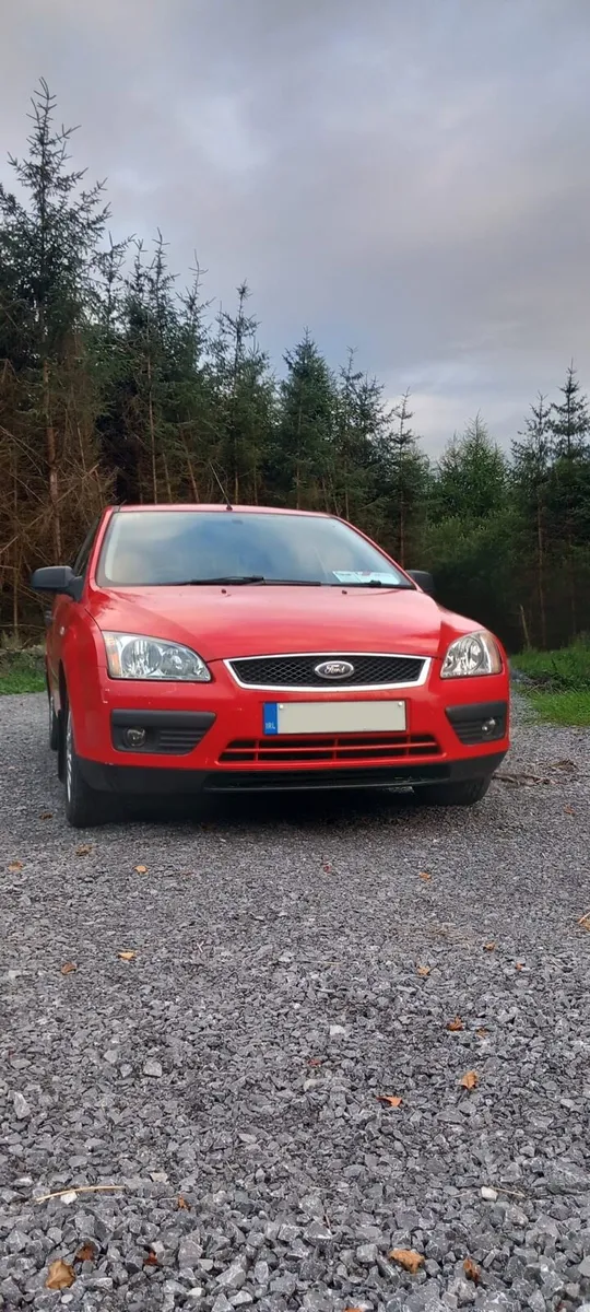 2005 Ford Focus 1.4L - Image 1