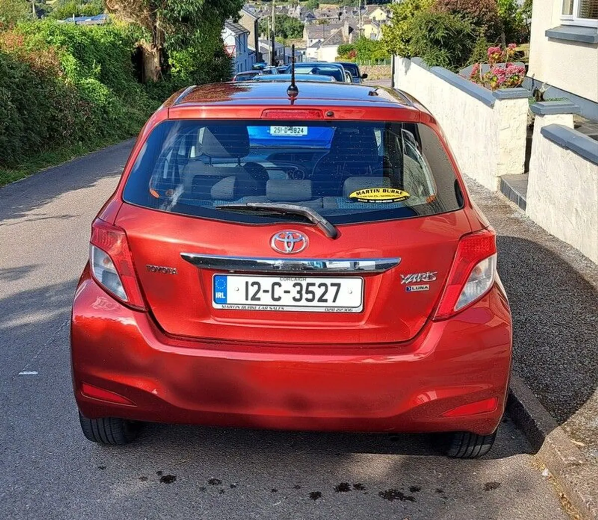 2012 Toyota Yaris - Image 4