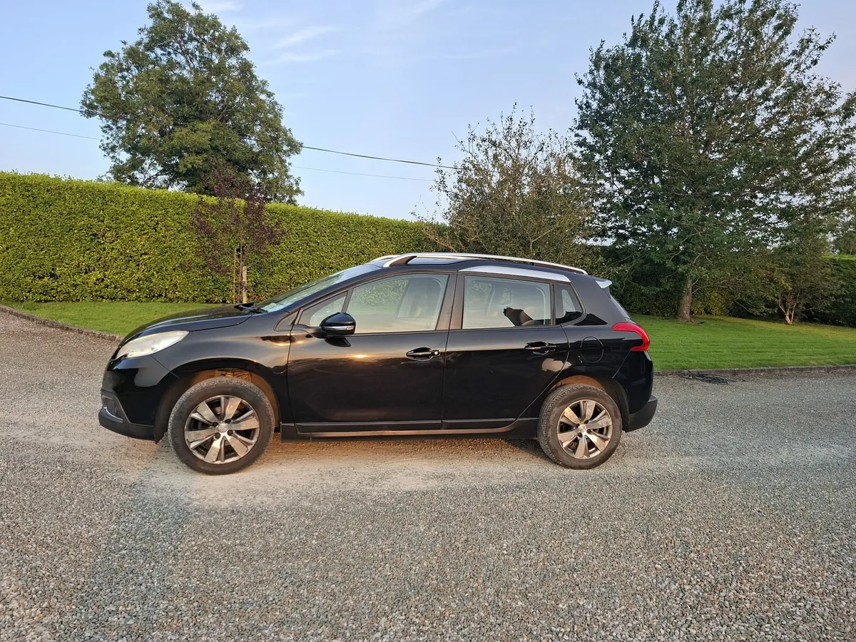 Peugeot 2008 - Image 1