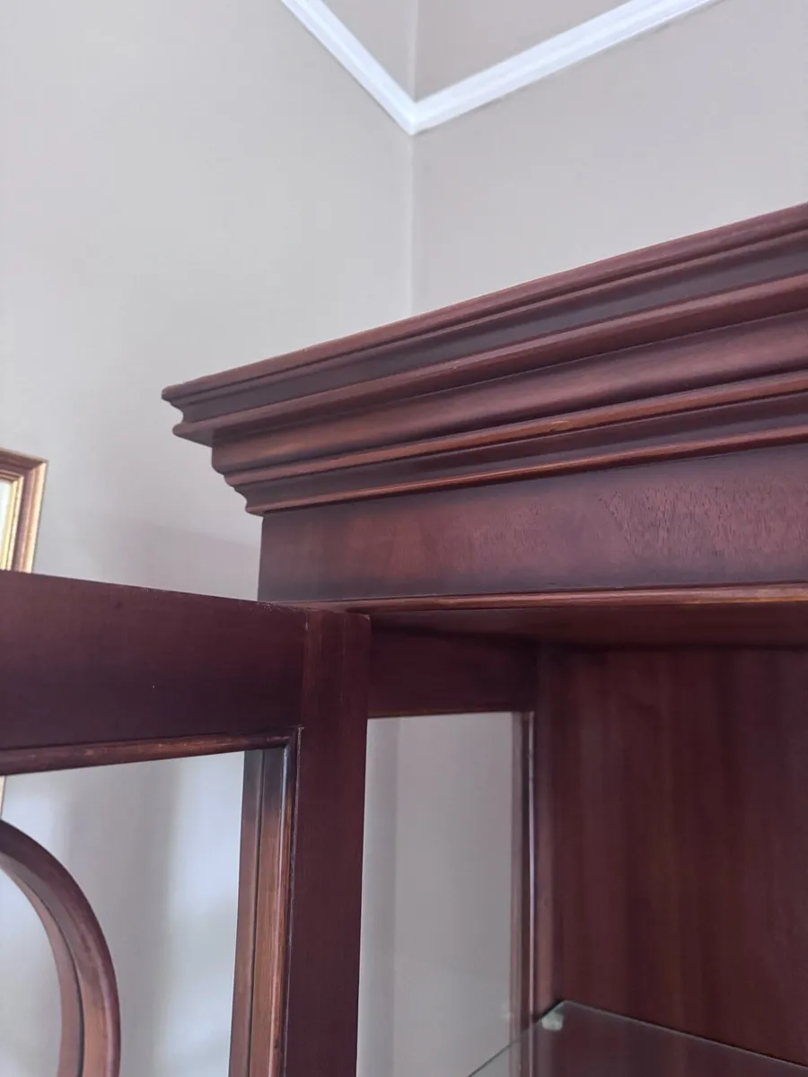 Rosewood display cabinet - Image 4