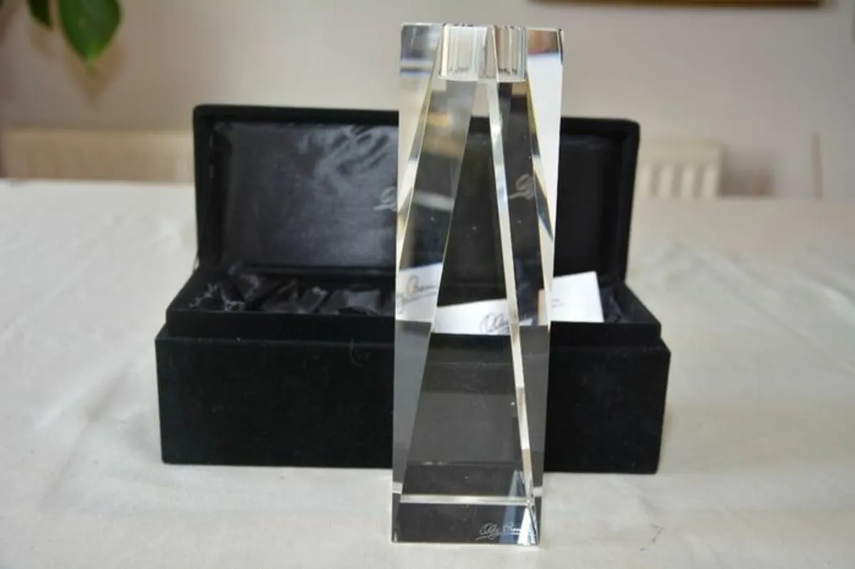 Oleg Cassini crystal candlestick - Image 4