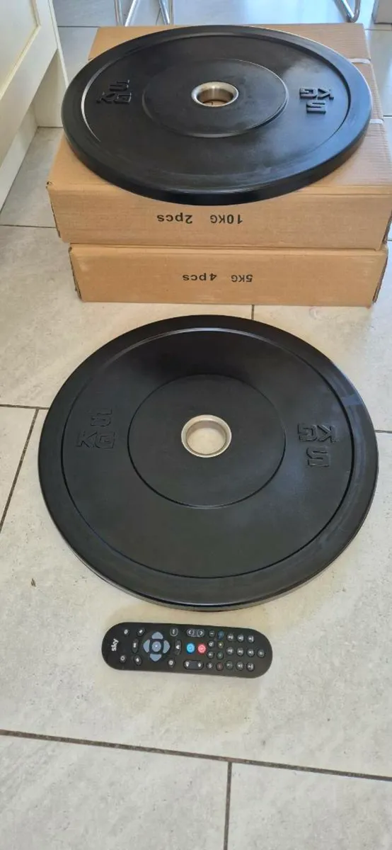 Brand new 4x5 kilo Olympic bumper weight plates - Image 3