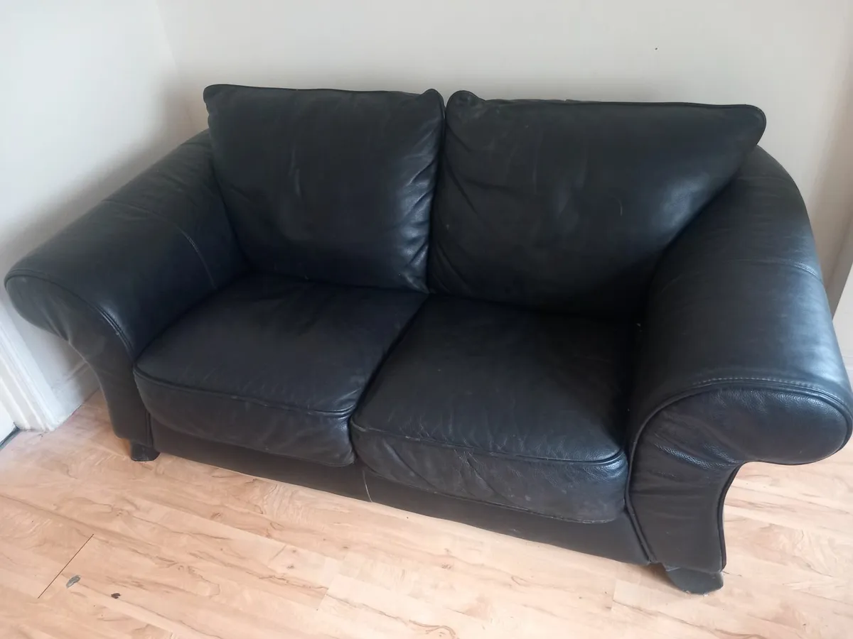 Free black Italian leather sofa