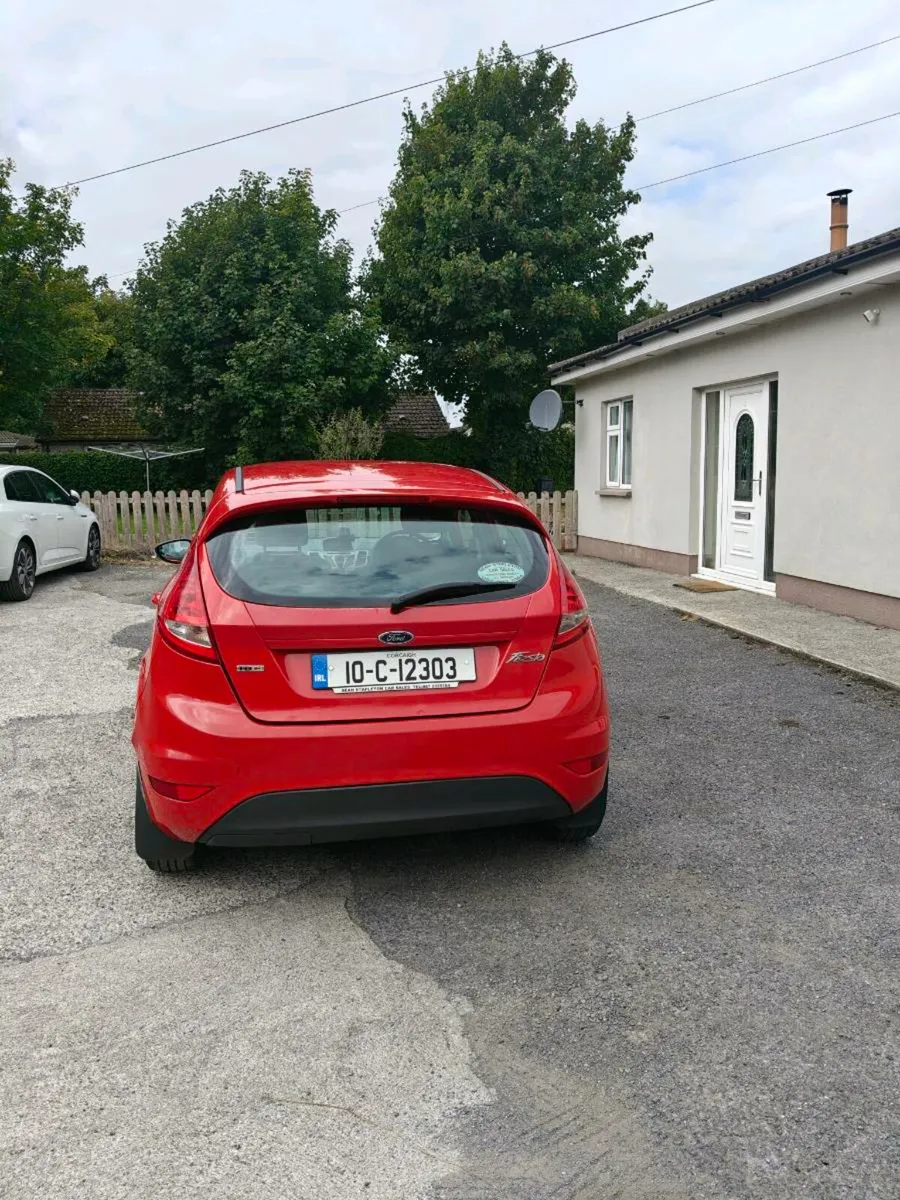 Ford Fiesta 2010 1.4 l diesel for sale - Image 4