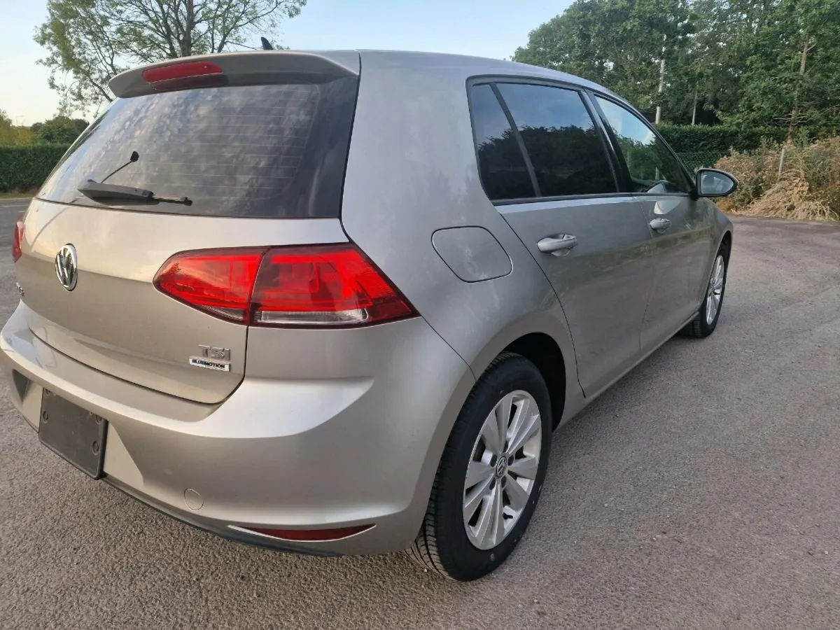 2015 Volkswagen Golf 1.2L Automatic 23k km only - Image 2