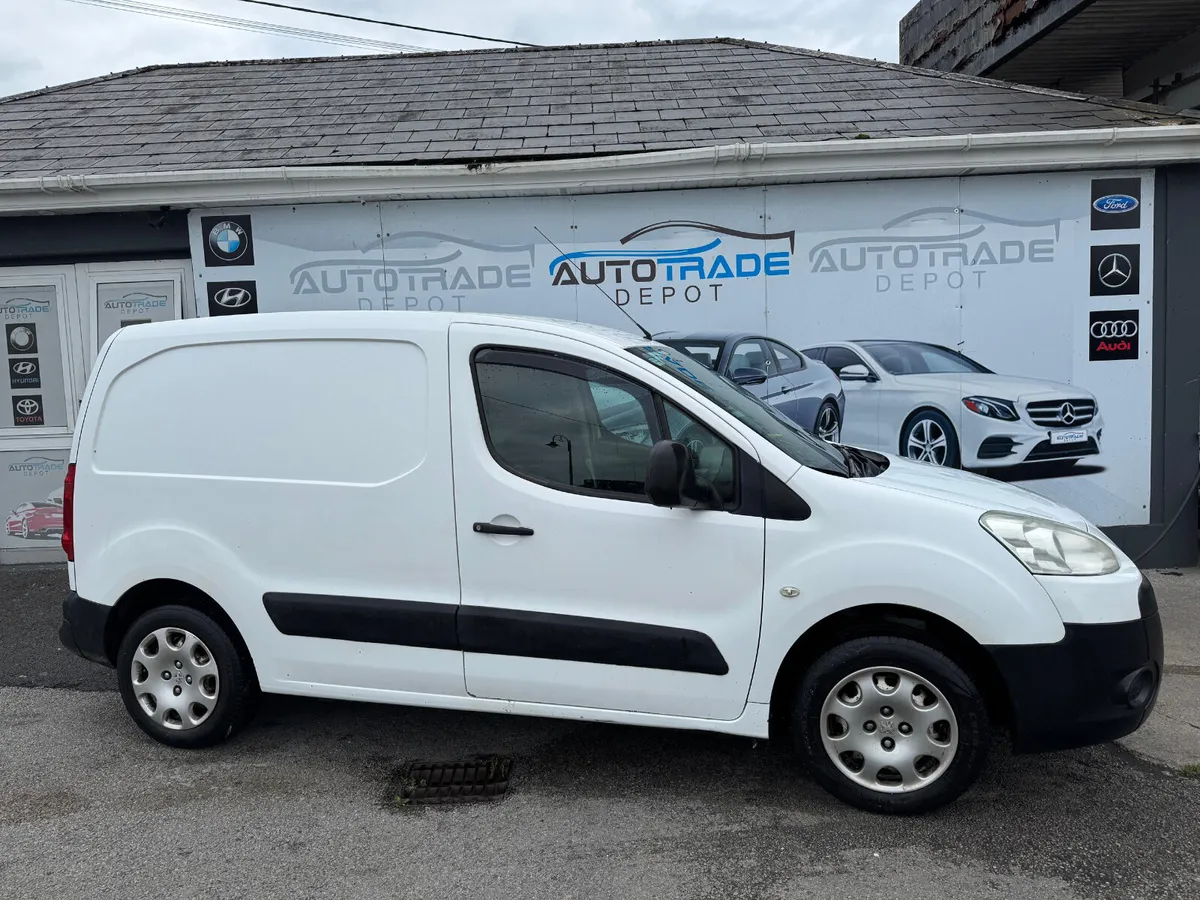 Peugeot Partner 2011 - Image 1