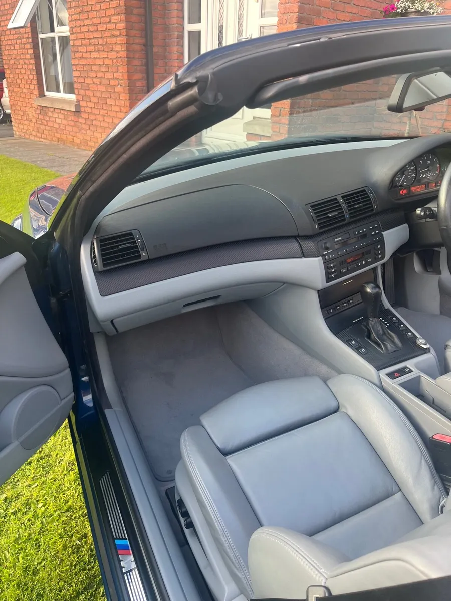 BMW 3-Series 2002 - Image 3