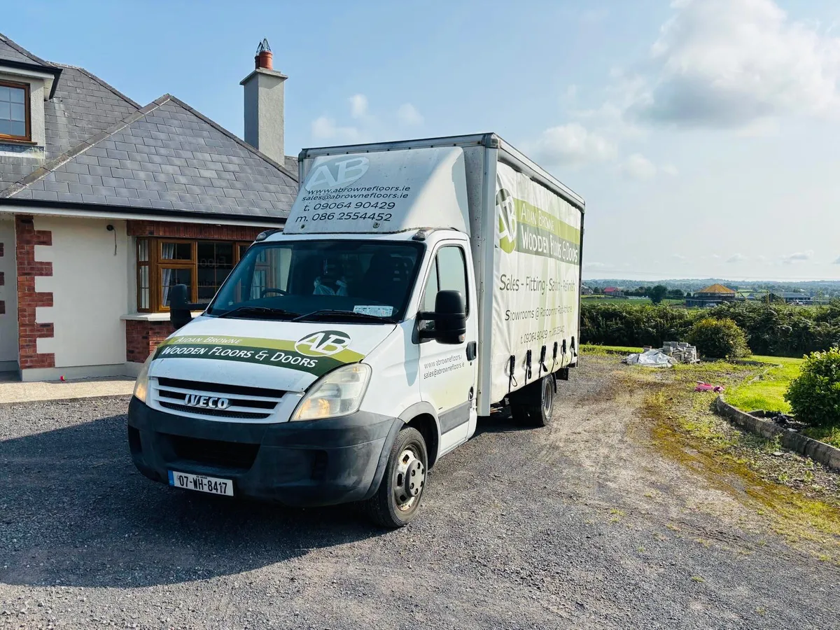 IVECO DAILY - LOW KM - Image 1
