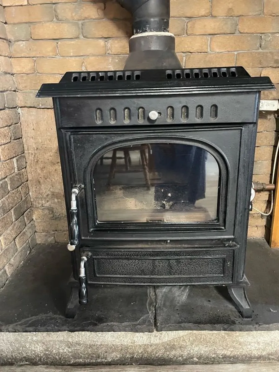 Large Mulberry Stove - Image 1
