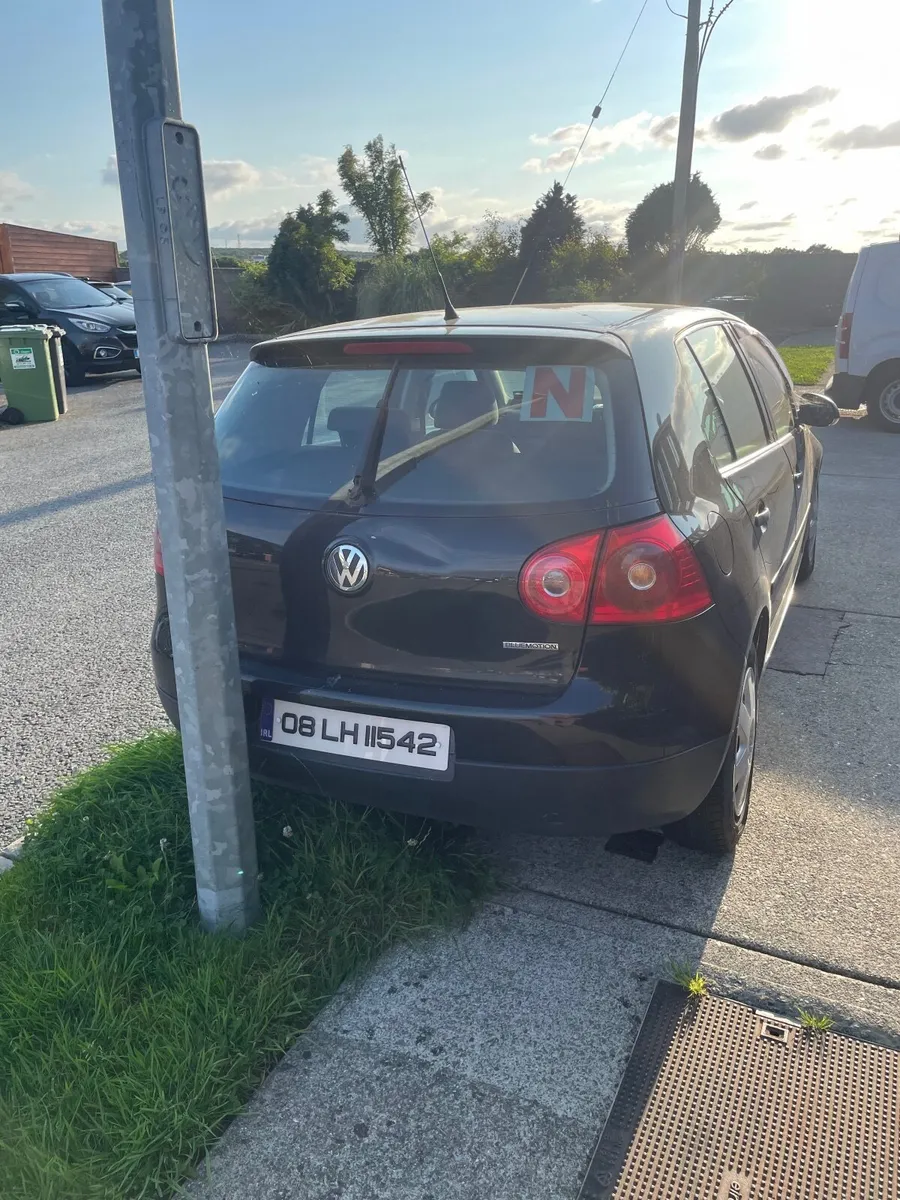 Volkswagen Golf 2008 - Image 2