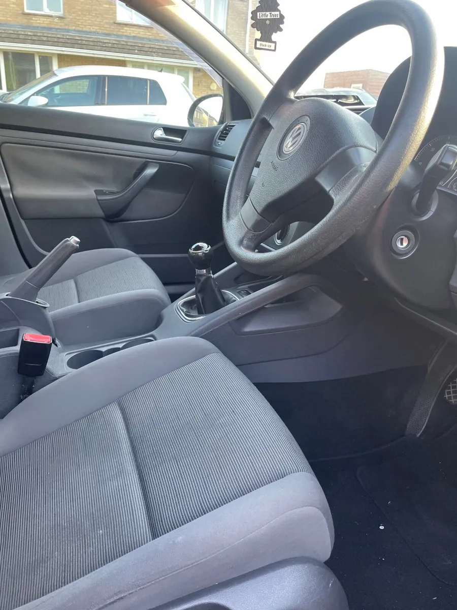 Volkswagen Golf 2008 - Image 4