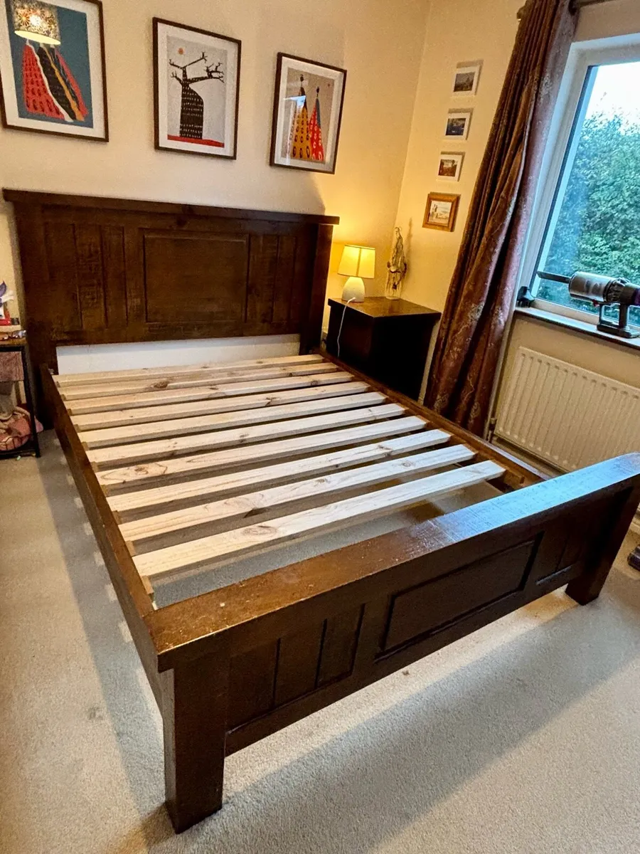 King size gloss wooden bed frame - Image 3