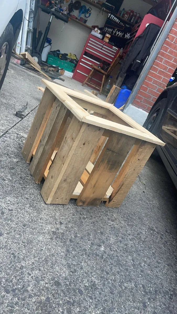 Planter boxes/ Flower boxes/ Fencing/ Seating - Image 2