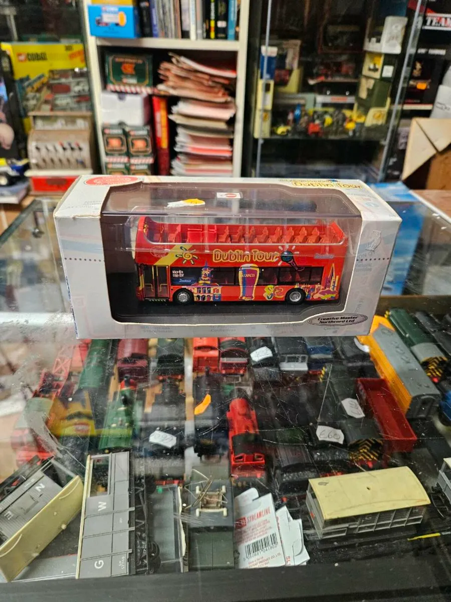 Corgi Creative Master Dublin Sightseeing Tour Bus - Image 1