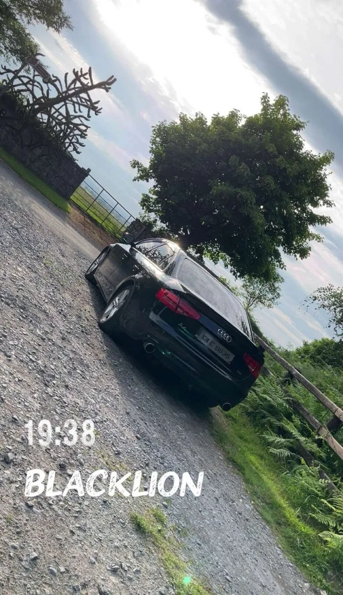 Audi A4 - Image 1