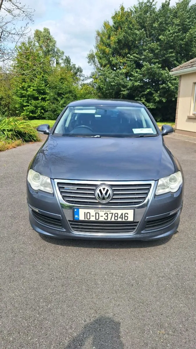 VW Passat 1.6 Diesel Bluemotion R Line (2010) - Image 2