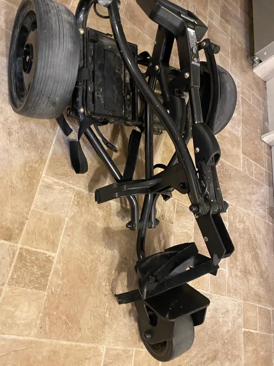 Electric golf trolley - Image 2