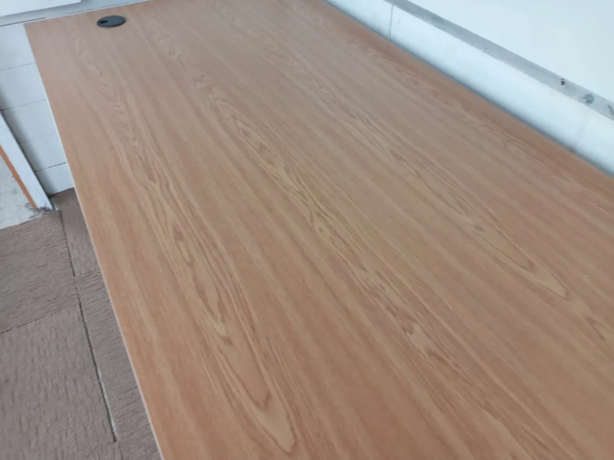 Delivery ‐ 6 x Large Quality Office Desks - Image 4