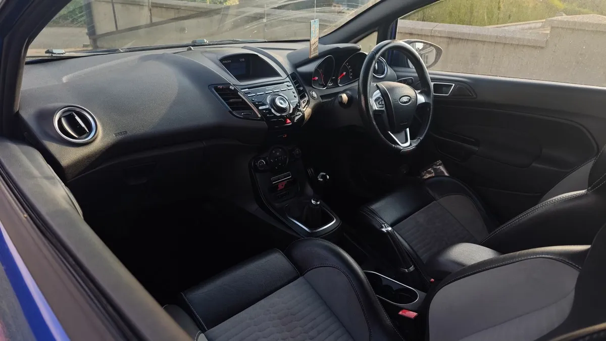 Ford Fiesta 2017 - Image 4