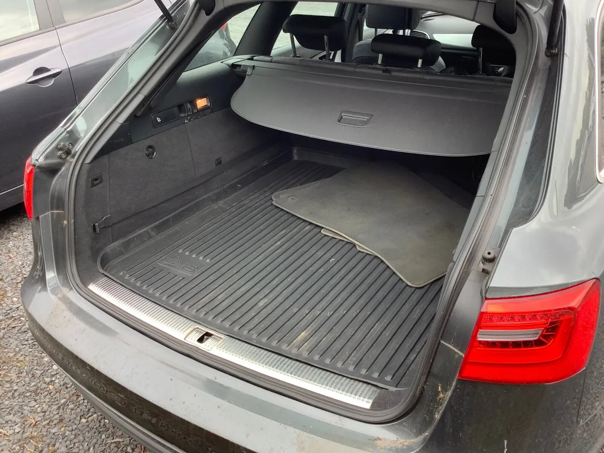 141 Audi A6 avant s.line ultra needs gearbox..mint - Image 4