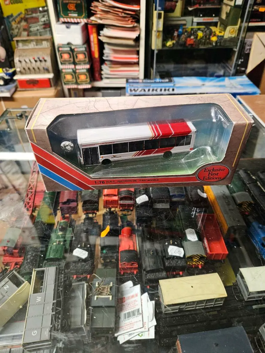 Corgi EFE Bus Eireann Bus - Image 1