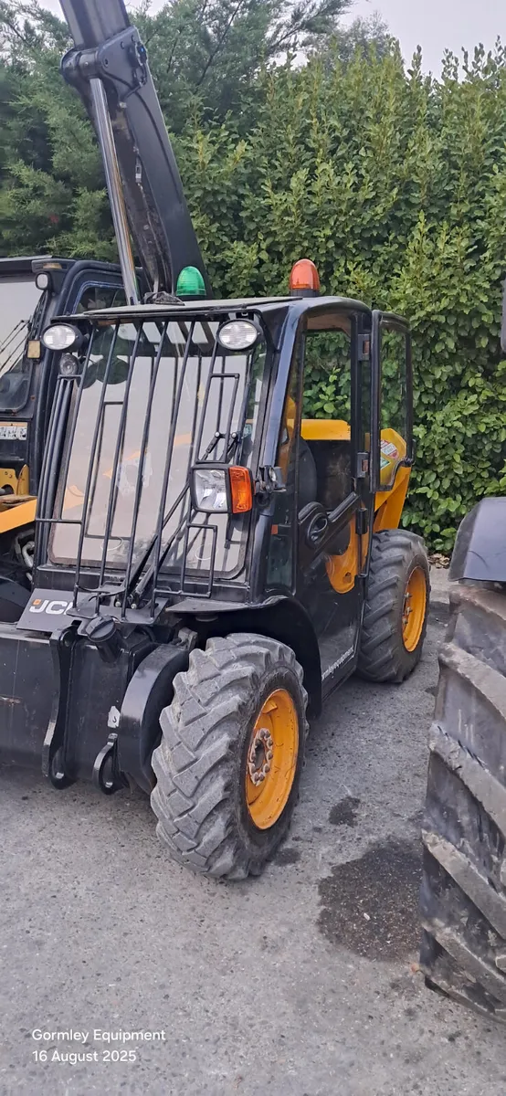 Jcb - Image 2