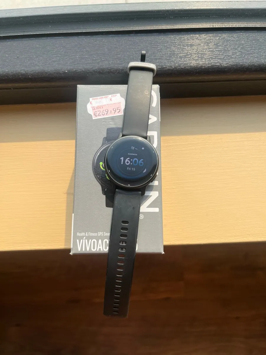 Garmin Vivoactive 5 - Image 1
