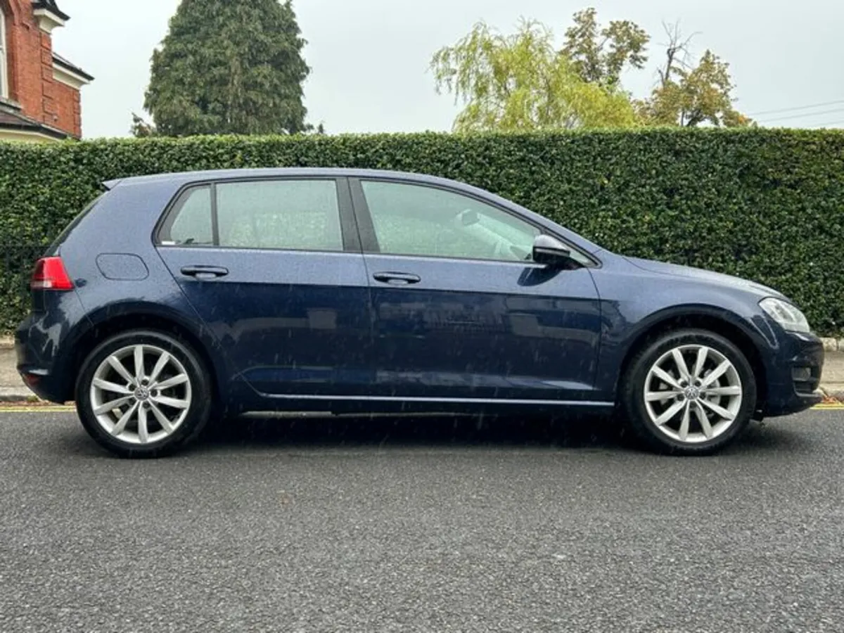 Volkswagen Golf 1.4 - HIGHLINE - 19KMS!! - Image 2