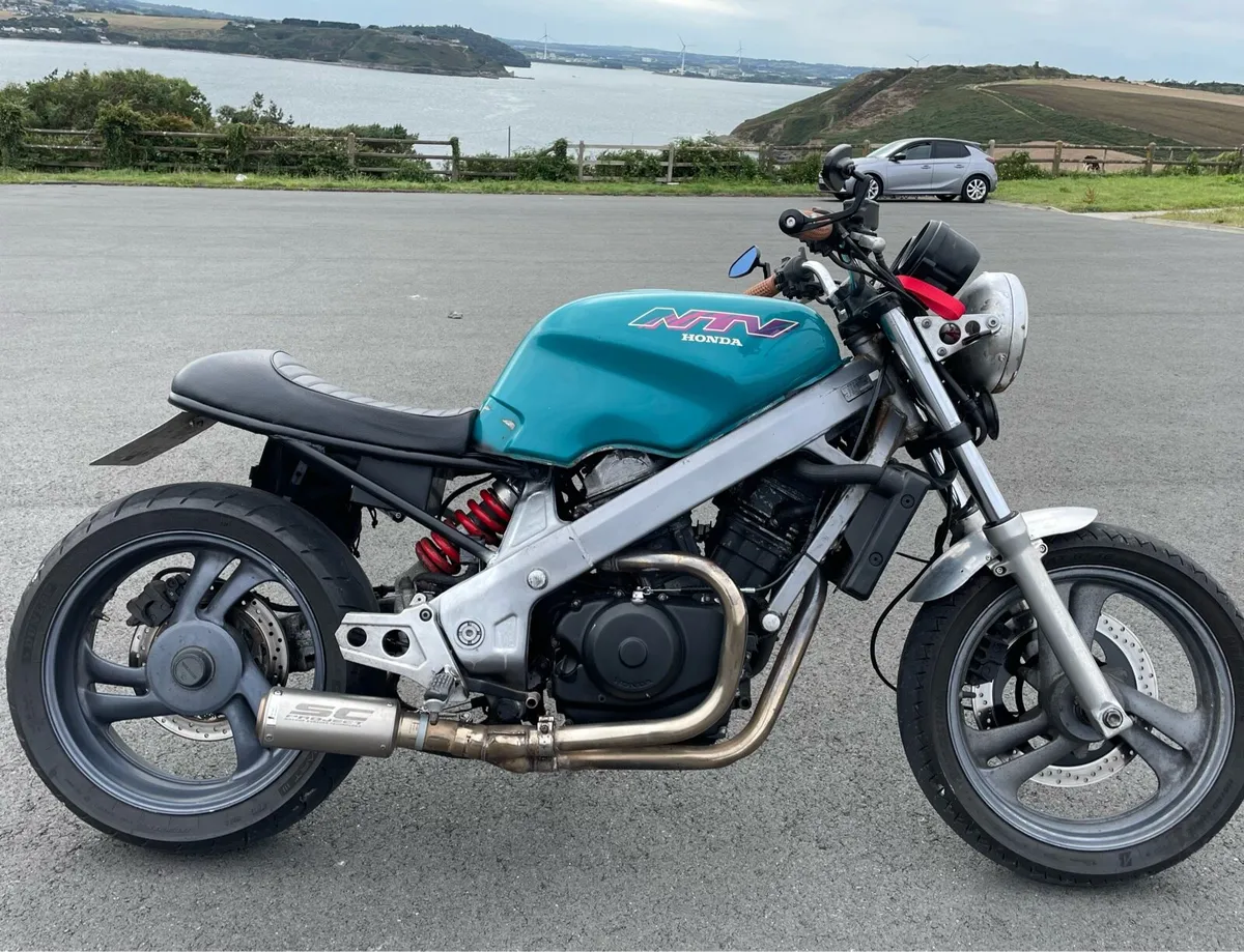 Motorcycle Honda ntv 650 cafe racer custom scrambl - Image 1