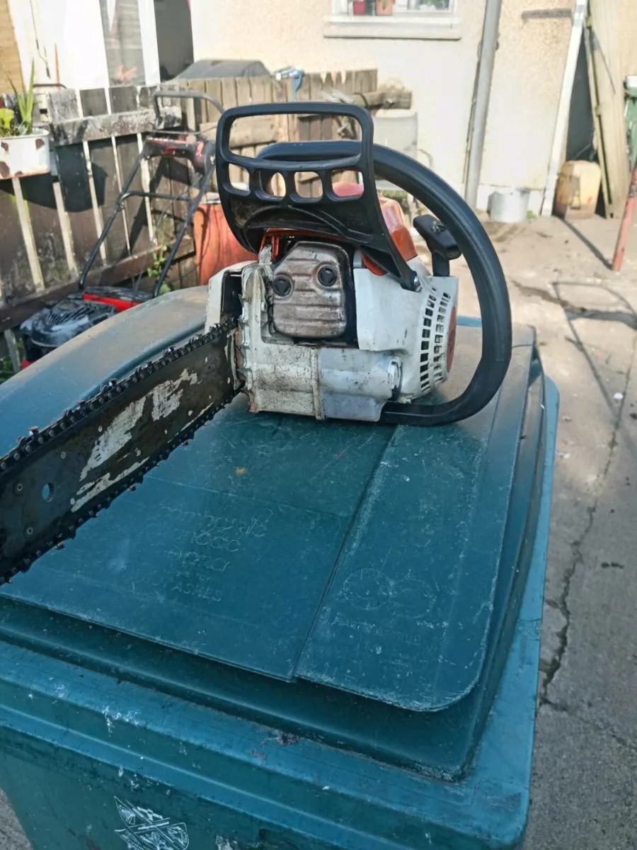 Chainsaw - Image 2