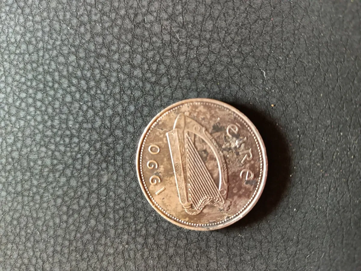 Old £20 punt note and £1 punt coin 1990 - Image 3
