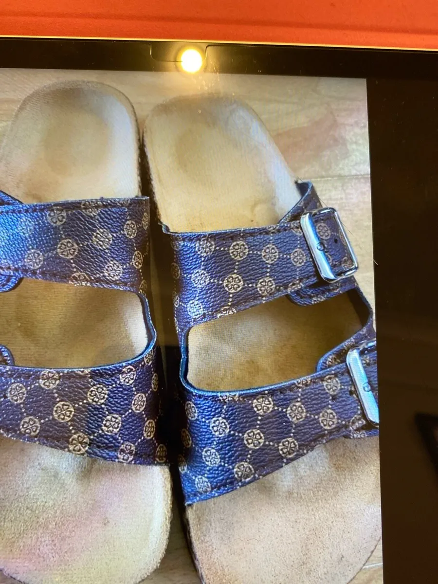 Slider sandles - Image 1