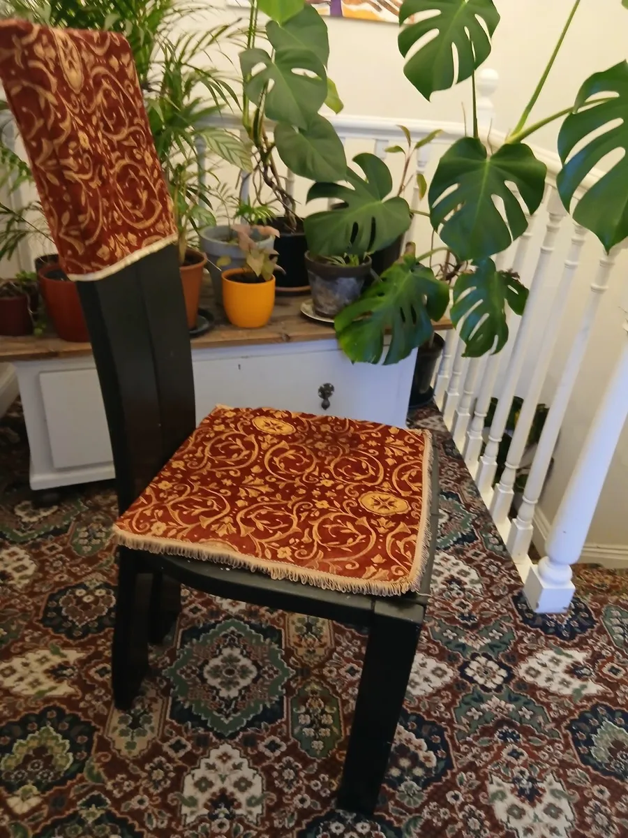 Stylish bedroom chair - Image 1