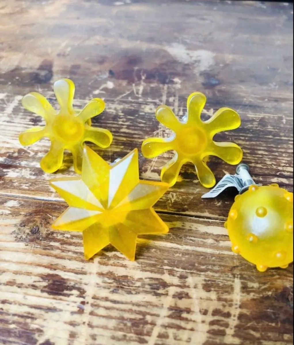 Knobs - Image 2