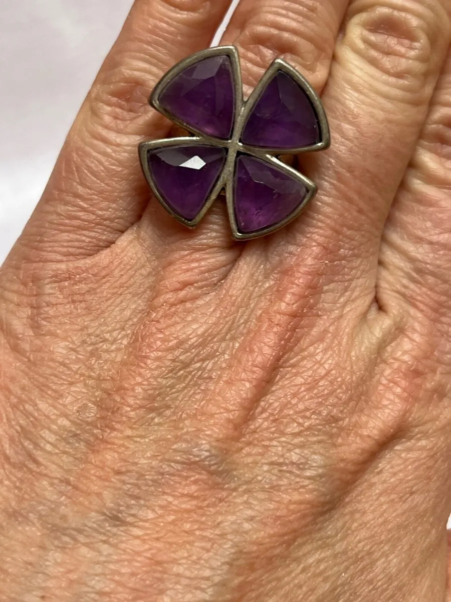 Ring - Image 1