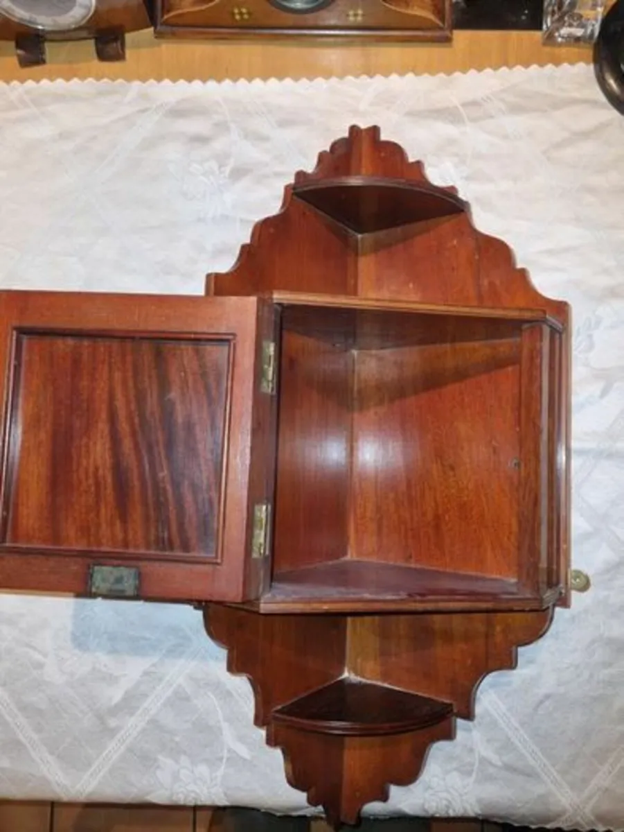 Vintage corner wall cabinet - Image 2