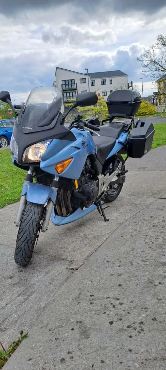Honda cbf600 sa with ABS - Image 4