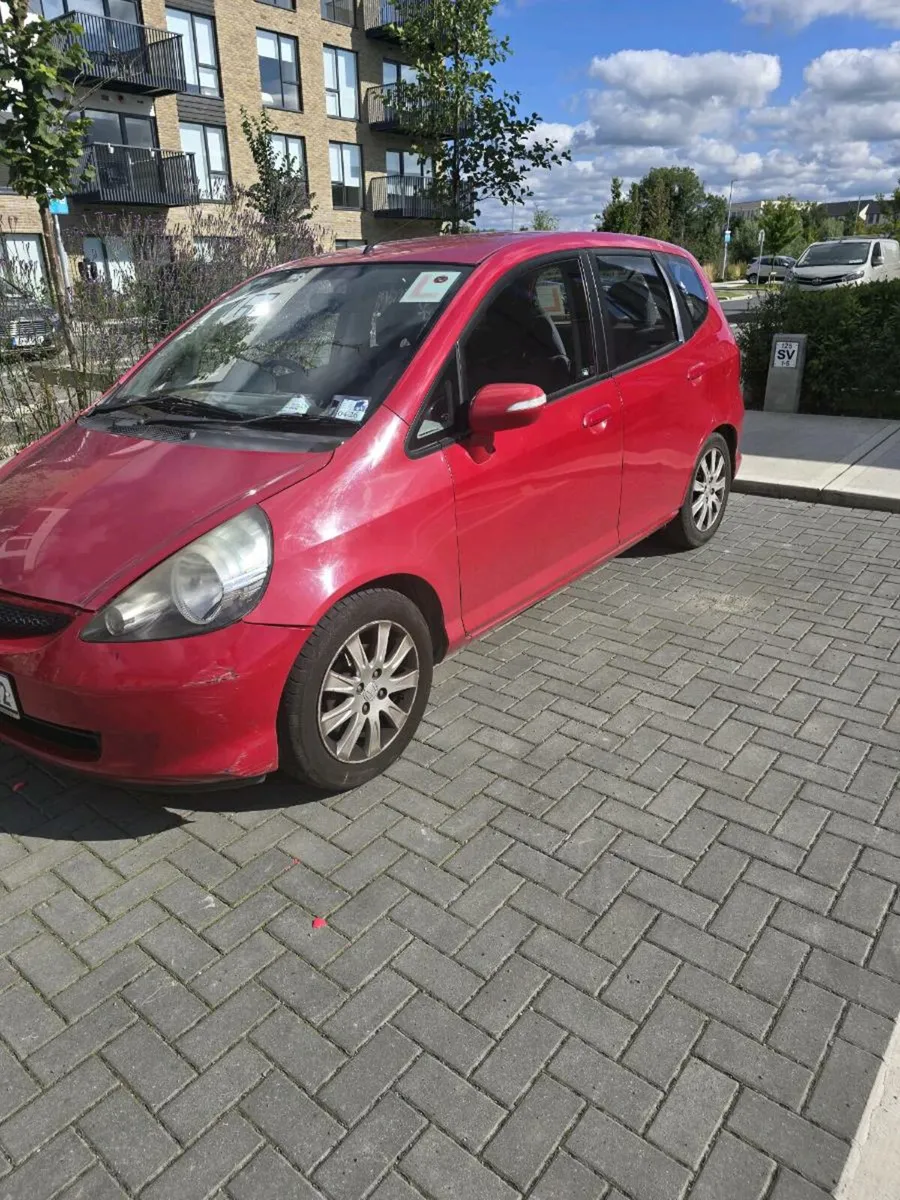 Honda Jazz 2006 Red Automatic. NCT till Sep 2026 - Image 3