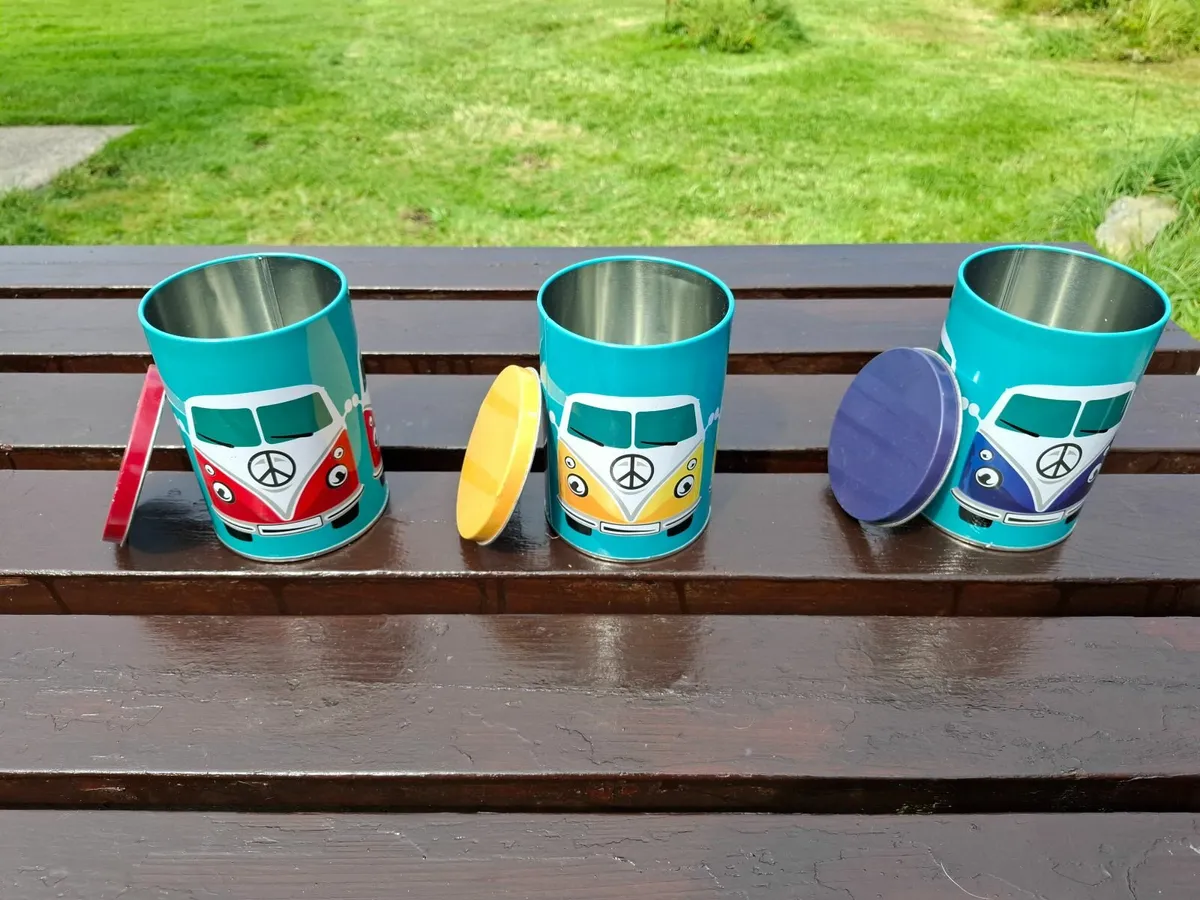 VW TINS - Image 1