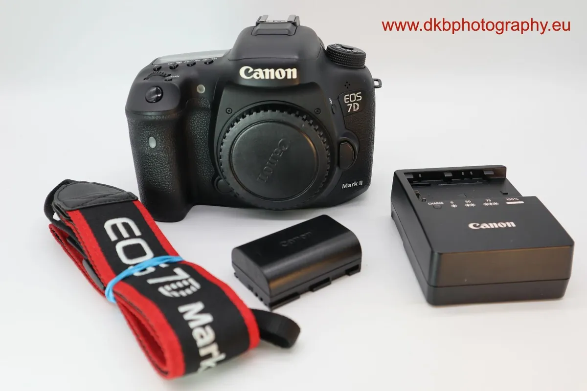CANON EOS 7D Mark II (MK 2) DSLR CAMERA #0396 - Image 1