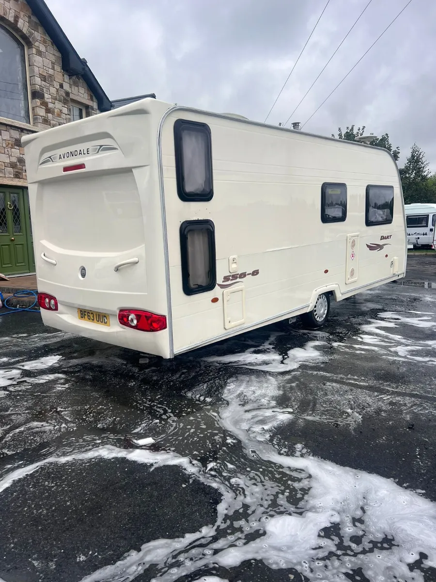 ✨STUNNING AVONDALE DART 6 BERTH✨ - Image 2