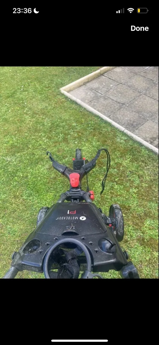 Golf trolley - Image 1