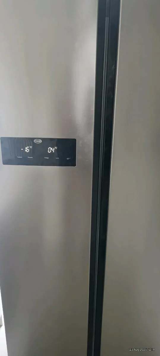 American style thor fridge freezer - Image 3
