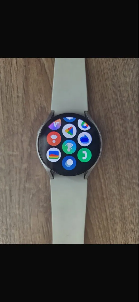 Samsung Galaxy Watch 6 - Image 3